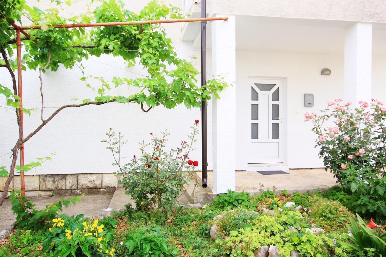 Apartment Anica Trogir Luaran gambar