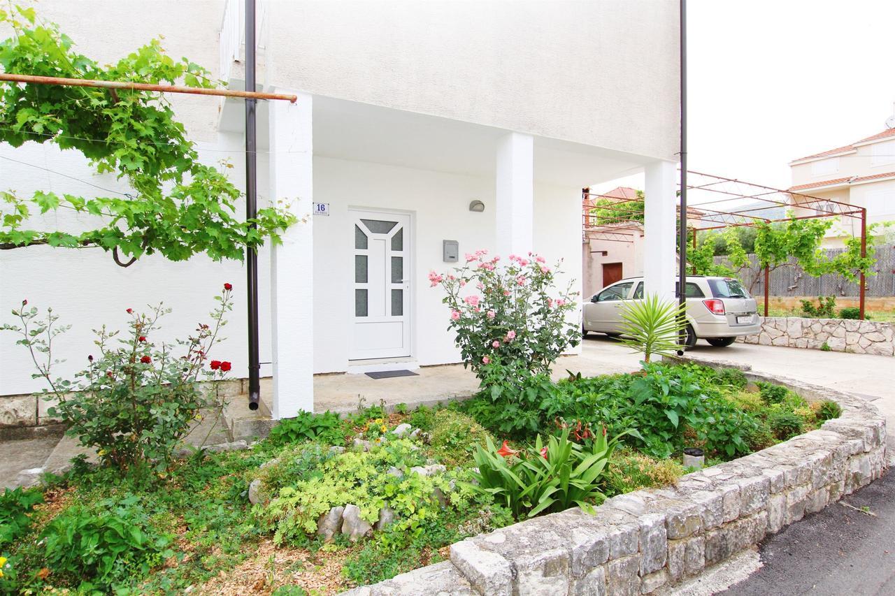 Apartment Anica Trogir Luaran gambar