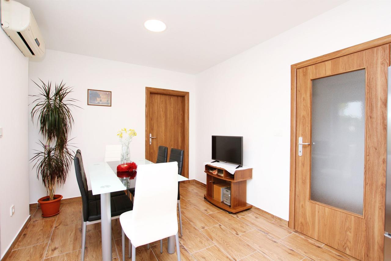 Apartment Anica Trogir Luaran gambar