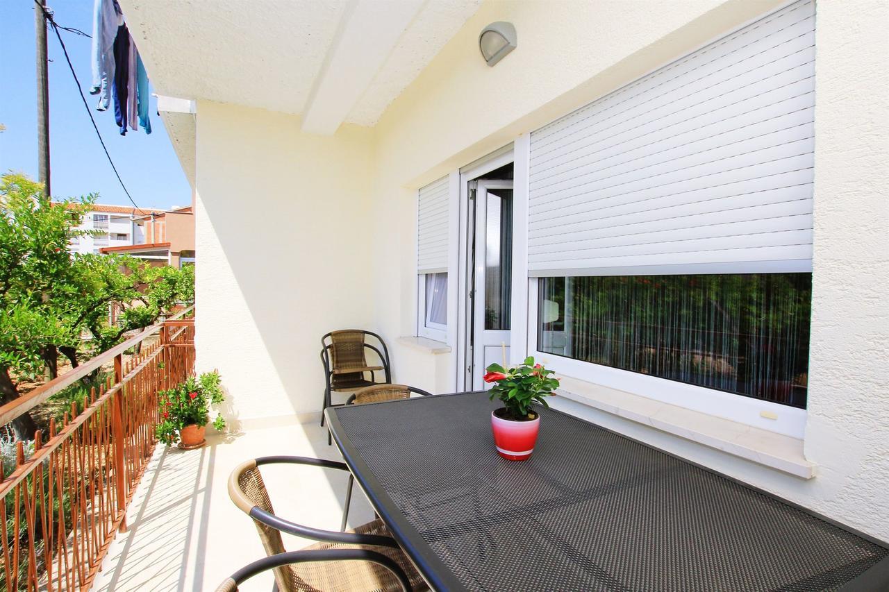 Apartment Anica Trogir Luaran gambar