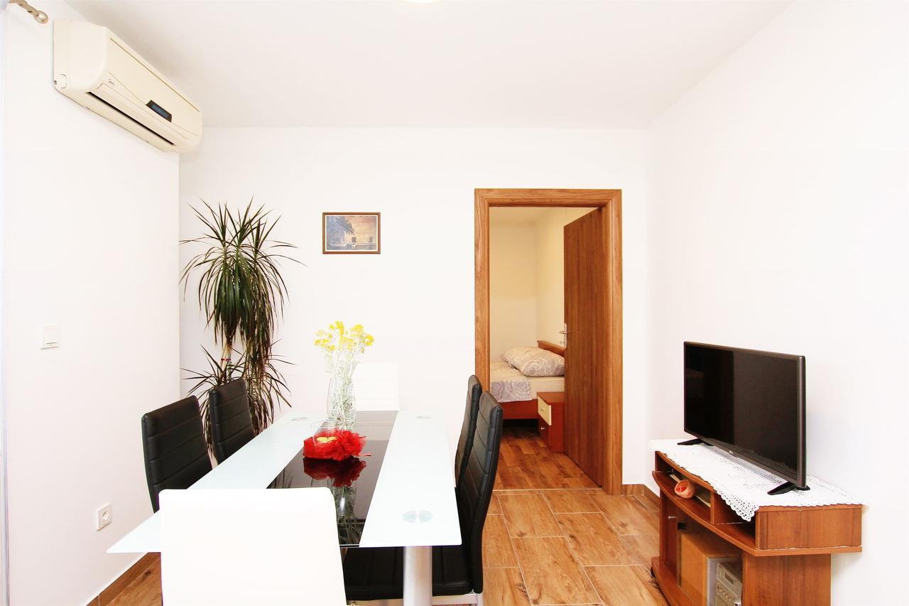 Apartment Anica Trogir Luaran gambar